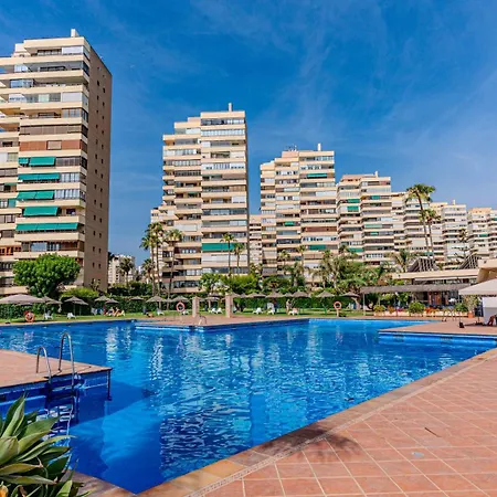 Costa Azul Sea Views Tower アパート トレモリノス